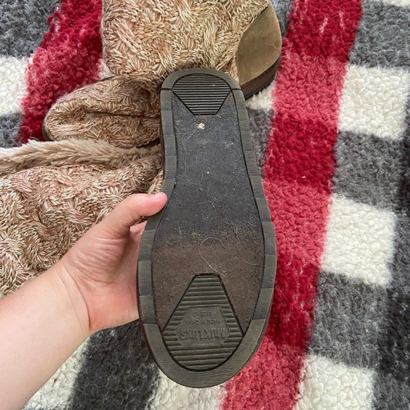 Cute Muk Luks - Picture 6 of 6